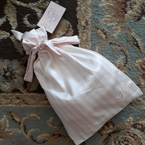 5x*Host Pick*Victoria Secret beautiful slippers - Picture 5 of 16